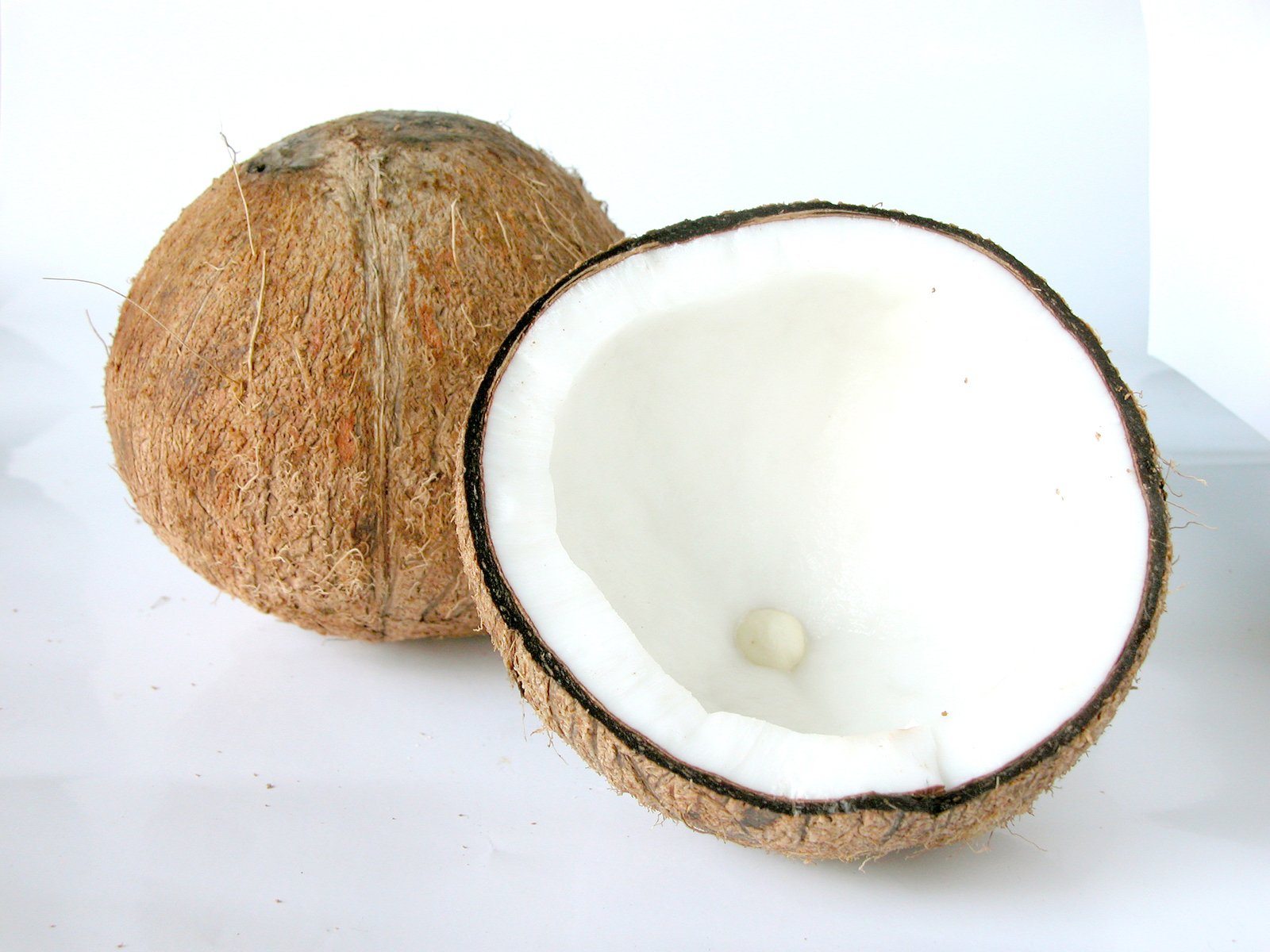 O upotrebi  kokosovog ulja   (samo za one kojima nije dosadilo slušati o njemu)